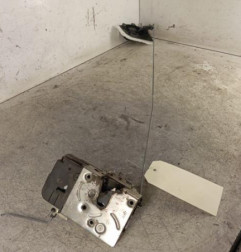 Serrure avant gauche PEUGEOT 206+