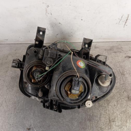 Optique avant principal gauche (feux)(phare) RENAULT CLIO 2