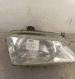 Optique avant principal droit (feux)(phare) RENAULT SCENIC 1 Photo n°1