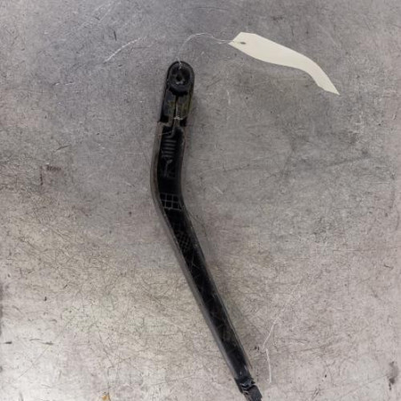 Bras essuie glace arriere HYUNDAI I 20 1