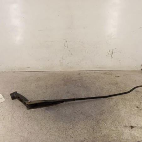 Bras essuie glace avant droit HYUNDAI I 20 1