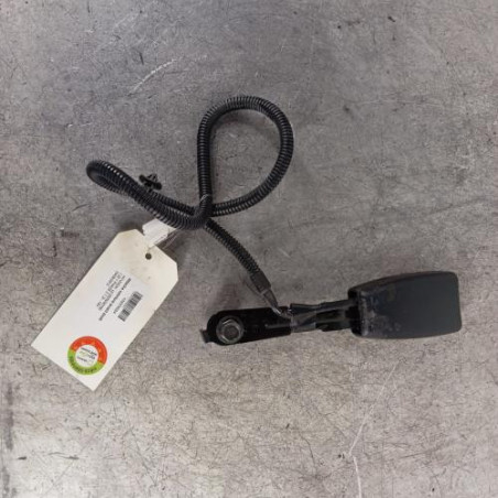 Attache ceinture avant droit HYUNDAI I 20 1 Photo n°1