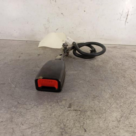 Attache ceinture avant gauche HYUNDAI I 20 1
