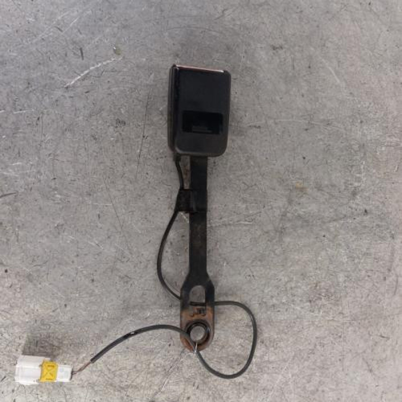 Attache ceinture avant gauche PEUGEOT 307