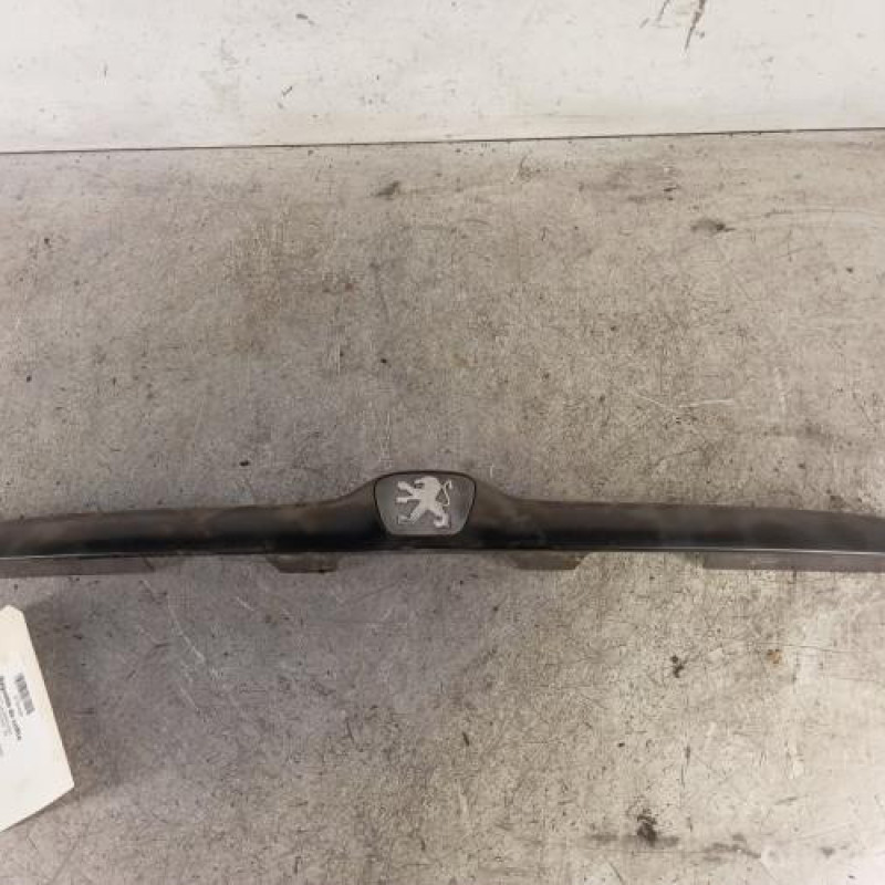 Baguette de coffre PEUGEOT 206