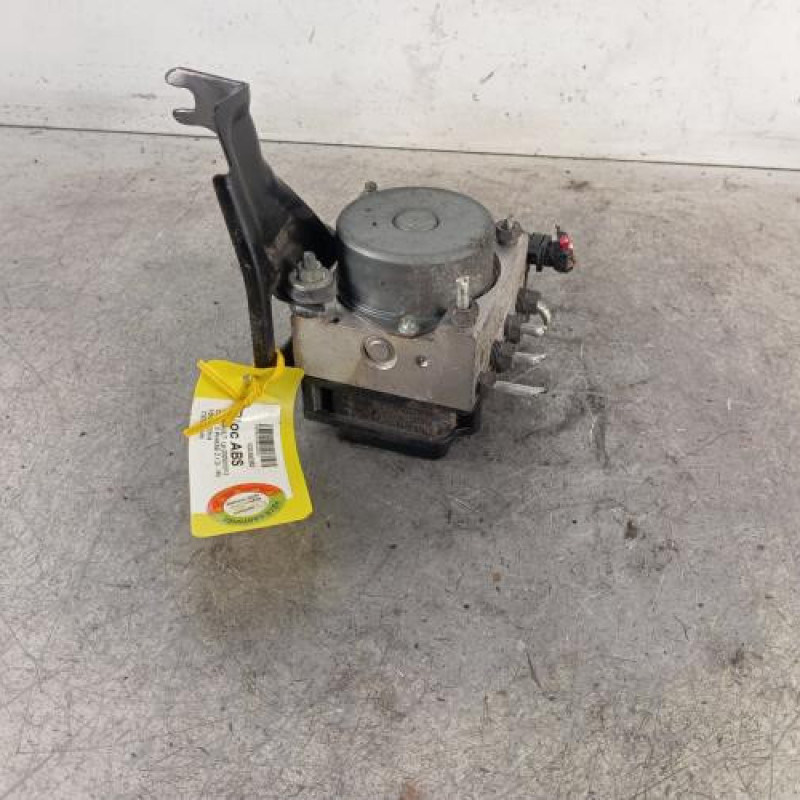 Bloc ABS (freins anti-blocage) RENAULT CLIO 3 Bloc ABS (freins anti-blocage) RENAULT CLIO 3
