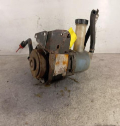 Pompe de direction PEUGEOT 106