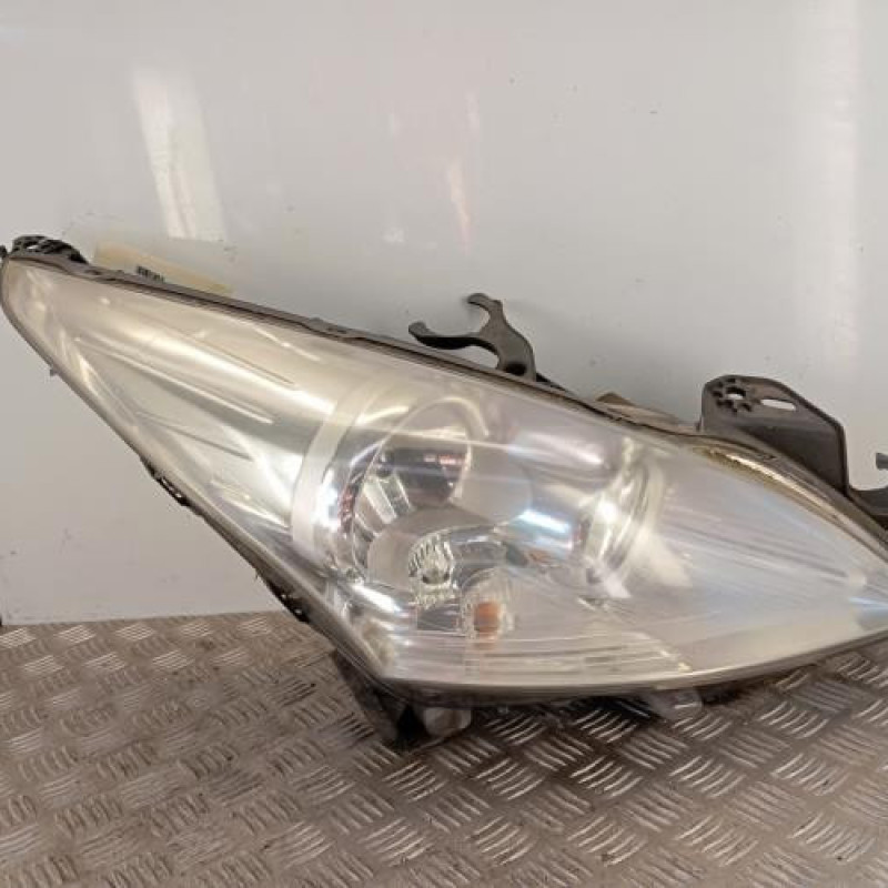 Optique avant principal droit (feux)(phare) PEUGEOT 5008 1
