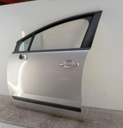 Porte avant gauche PEUGEOT 5008 1