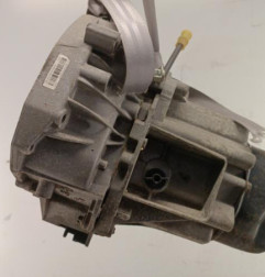 Boite de vitesses RENAULT SCENIC 2 Photo n°1