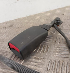 Attache ceinture avant droit KIA RIO 3