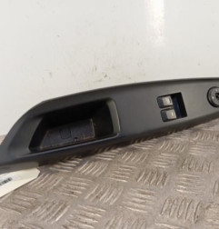 Interrupteur de leve vitre avant gauche KIA RIO 3 Photo n°3