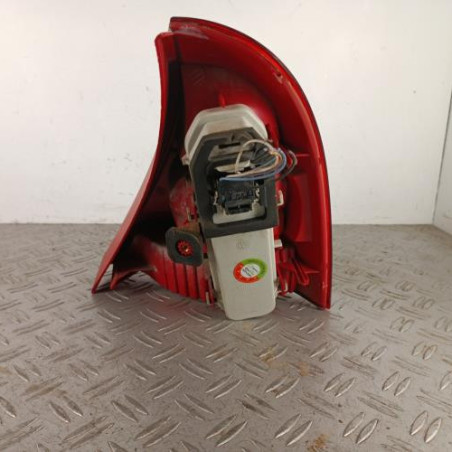 Feu arriere principal gauche (feux) RENAULT CLIO 2