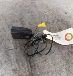 Attache ceinture avant gauche RENAULT TWINGO 3 Photo n°1