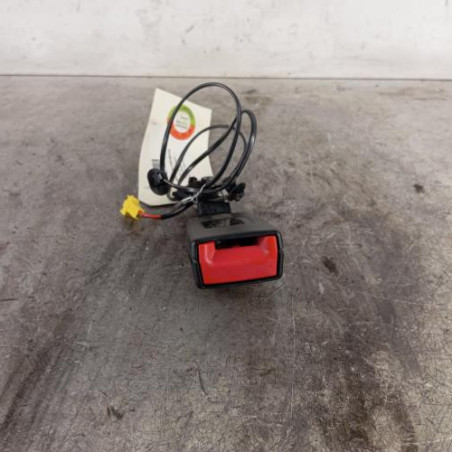 Attache ceinture avant gauche RENAULT TWINGO 3