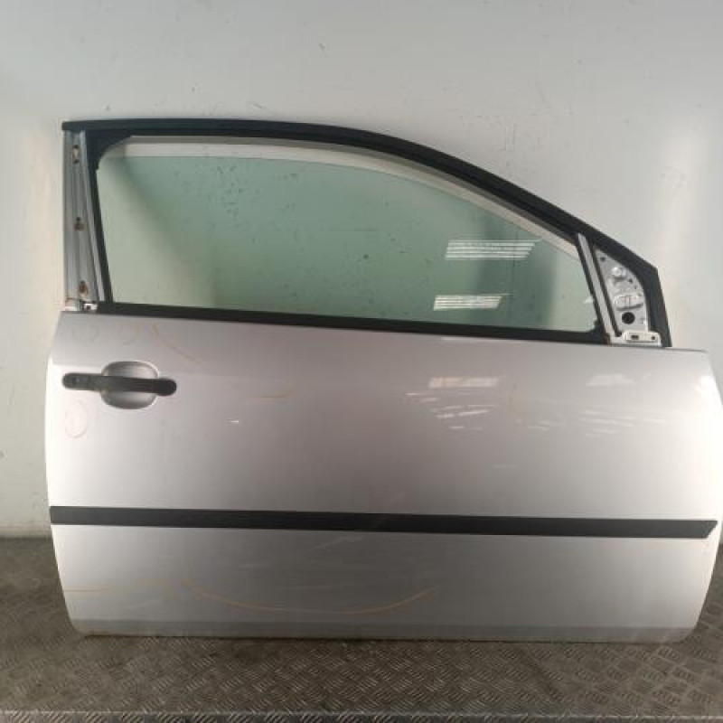Porte avant droit FORD FIESTA 5