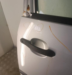 Porte avant droit FORD FIESTA 5 Photo n°4