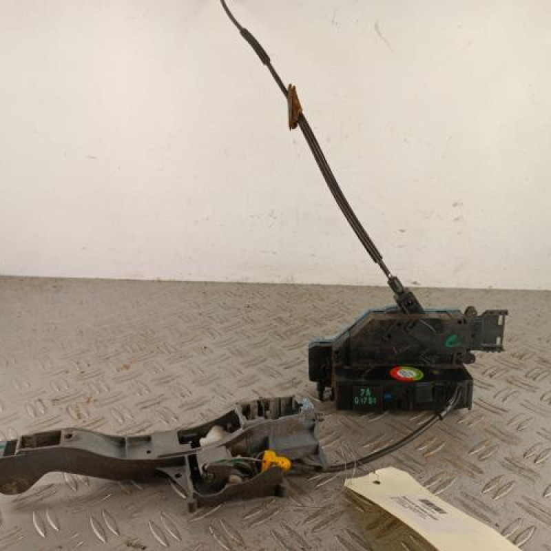 Serrure arriere droit PEUGEOT 207 Serrure arriere droit PEUGEOT 207
