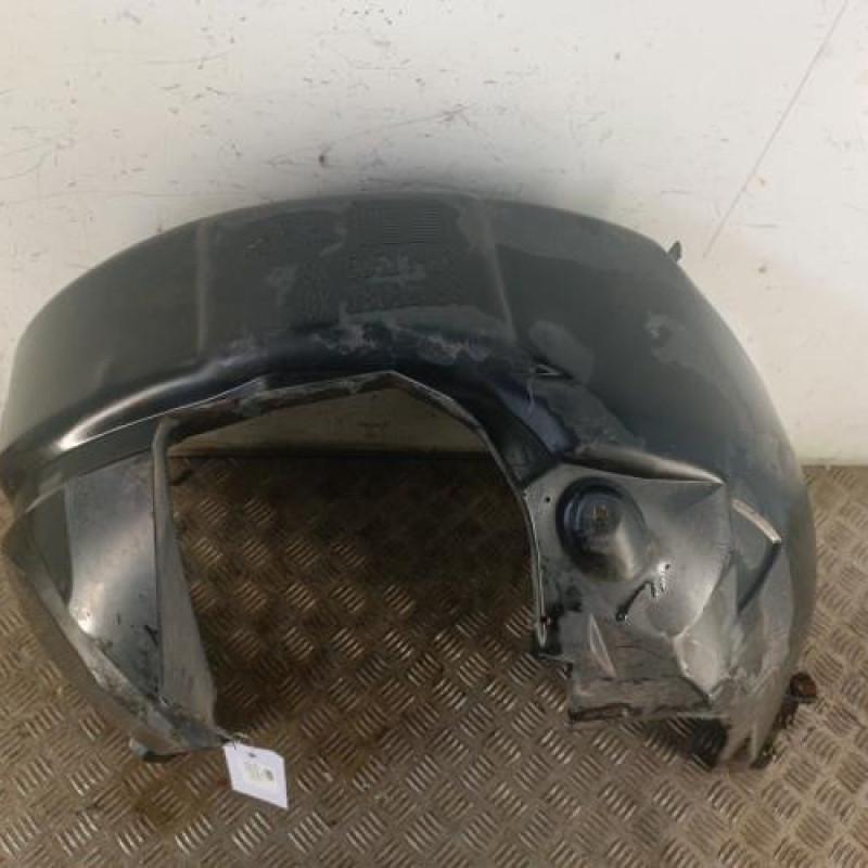 Pare boue avant gauche ALFA ROMEO GIULIETTA 2