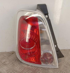 Feu arriere principal gauche (feux) FIAT 500 2