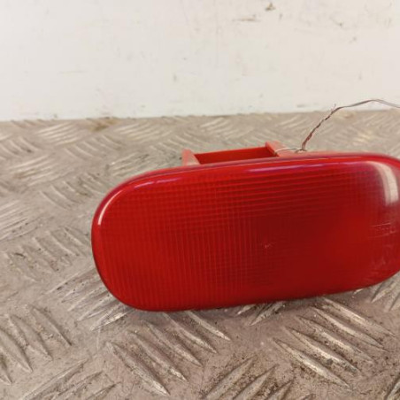 Feu arriere stop central RENAULT MASTER 2