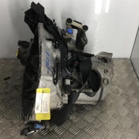 Boite de vitesses PEUGEOT 208 1