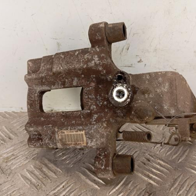 Etrier arriere droit (freinage) PEUGEOT 308 2 SW Etrier arriere droit (freinage) PEUGEOT 308 2 SW