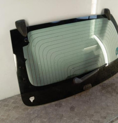 Lunette arriere PEUGEOT 107 Photo n°3