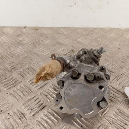 Pompe de direction RENAULT MASTER 2 Photo n°1