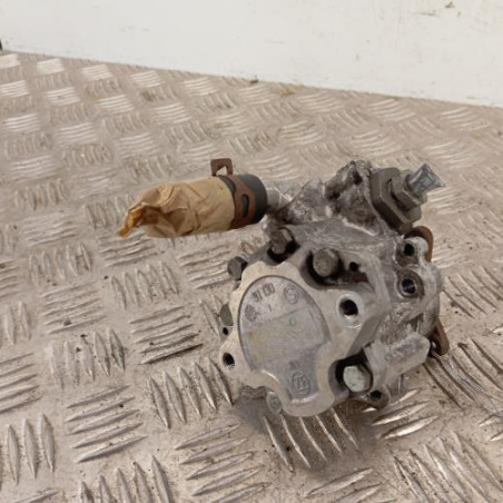 Pompe de direction RENAULT MASTER 2