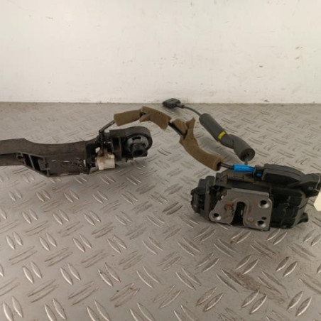 Serrure avant droit RENAULT LAGUNA 3