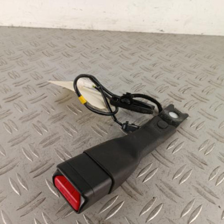 Attache ceinture avant droit PEUGEOT 108