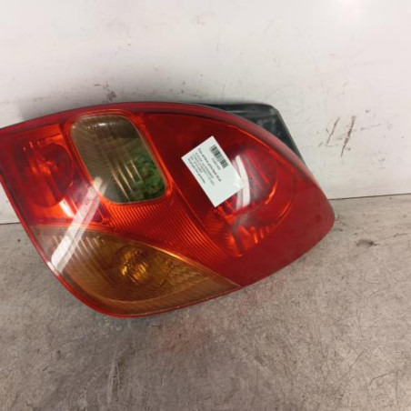 Feu arriere principal droit (feux) TOYOTA COROLLA VERSO 1