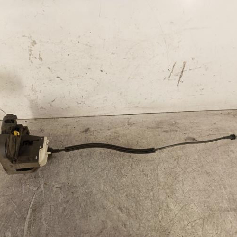Serrure avant gauche RENAULT CLIO 2