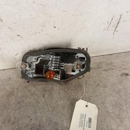 Platine feu arriere droit RENAULT TWINGO 3 Photo n°1