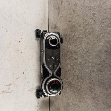 Commande chauffage RENAULT TWINGO 3 Photo n°1