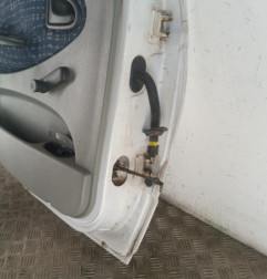 Porte arriere gauche RENAULT SCENIC 1 Photo n°5