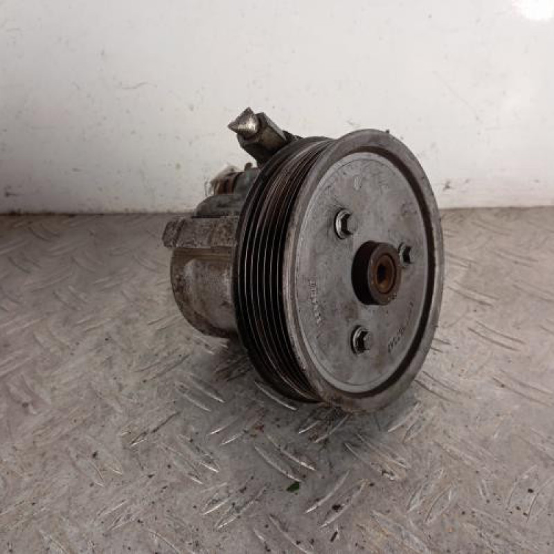 Pompe de direction RENAULT LAGUNA 2