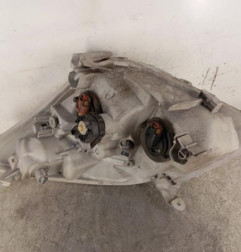 Optique avant principal droit (feux)(phare) TOYOTA COROLLA VERSO 1