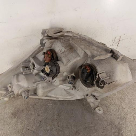 Optique avant principal droit (feux)(phare) TOYOTA COROLLA VERSO 1
