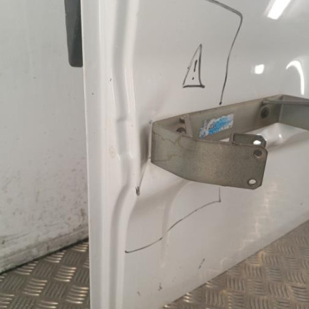 Porte de coffre droit RENAULT TRAFIC 2