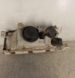 Optique avant principal droit (feux)(phare) SKODA OCTAVIA 1