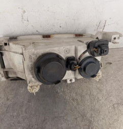 Optique avant principal gauche (feux)(phare) SKODA OCTAVIA 1