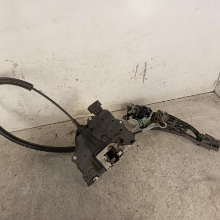 Serrure avant droit OPEL CORSA D