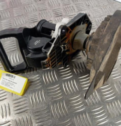 Treuil de roue de secours RENAULT CLIO 3 Photo n°4