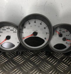 Compteur PORSCHE 911 5 997 Photo n°1