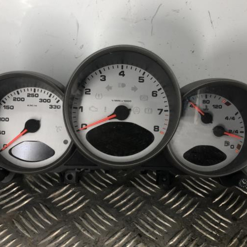 Compteur PORSCHE 911 5 997