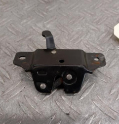 Serrure de hayon PEUGEOT 106