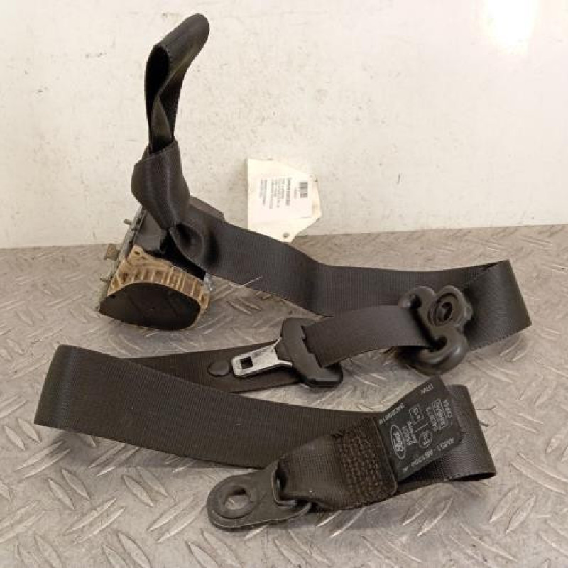 Ceinture avant droit FORD FOCUS 2 Ceinture avant droit FORD FOCUS 2