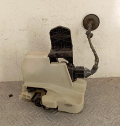 Serrure avant droit VOLKSWAGEN PASSAT 4